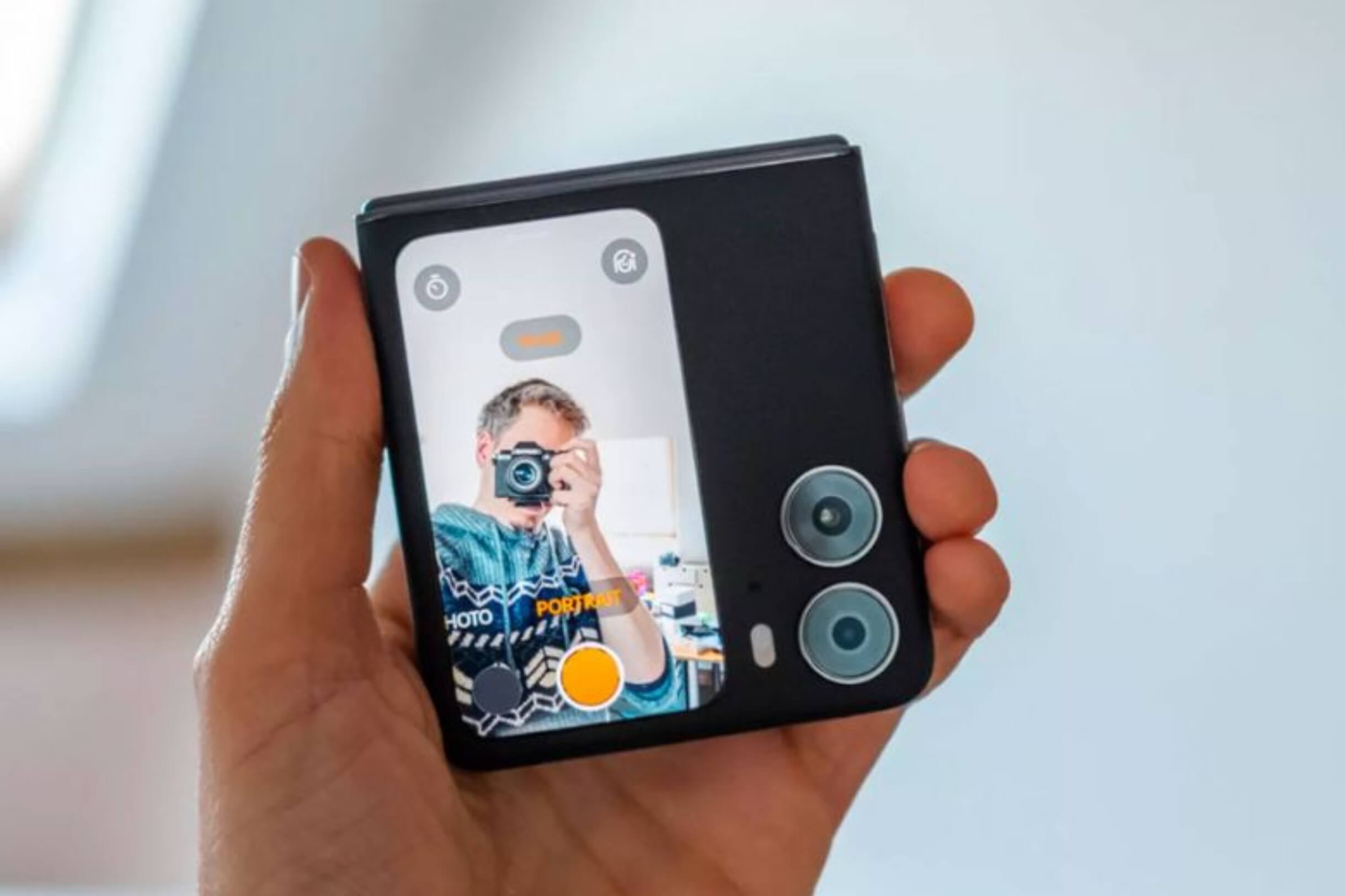 OPPO Fiond N2 Flip thực sự rất đáng mua trong năm 2025
