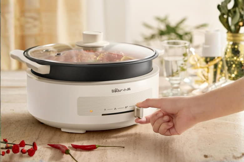 Nồi điện đa năng Bear DHG-C40V2