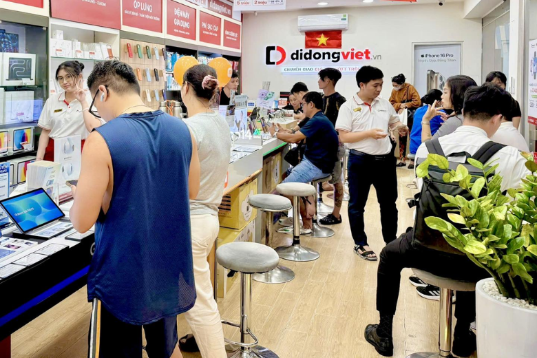 Máy pha cà phê Espresso 240ml Bear KFJ-A02R2