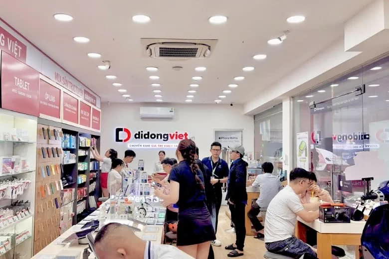 Nồi cơm điện 4L (1.5L VN) 800W Bear RC-4H40Y (DFB-J40Q5)