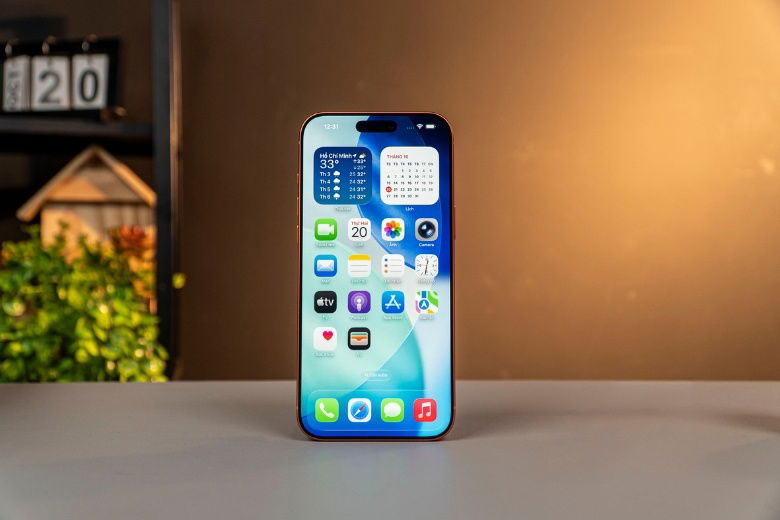 iPhone 17 Pro Max 2TB có lớp phủ chống phản chiếu