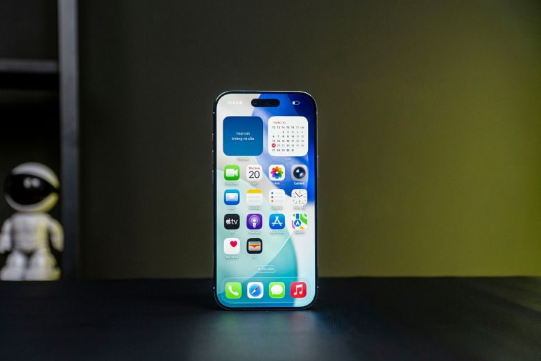 iPhone Air 1TB màn hình OLED sắc nét