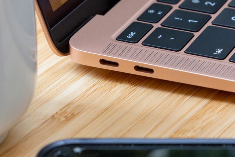 MacBook Air - Pro 2019 trang bị cảm biến vân tay hiện đại