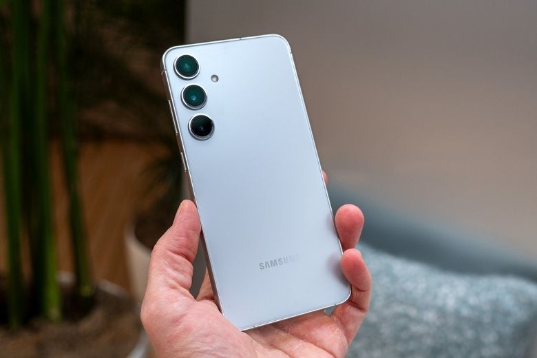 Camera thông minh hỗ trợ AI