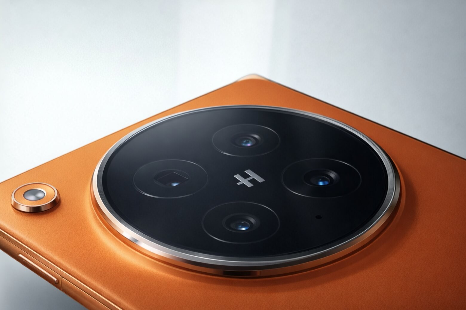 OPPO Find N6 hỗ trợ cụm camera Hasselblad 3 cảm biến với 50MP chính, 200MP periscope zoom quang học