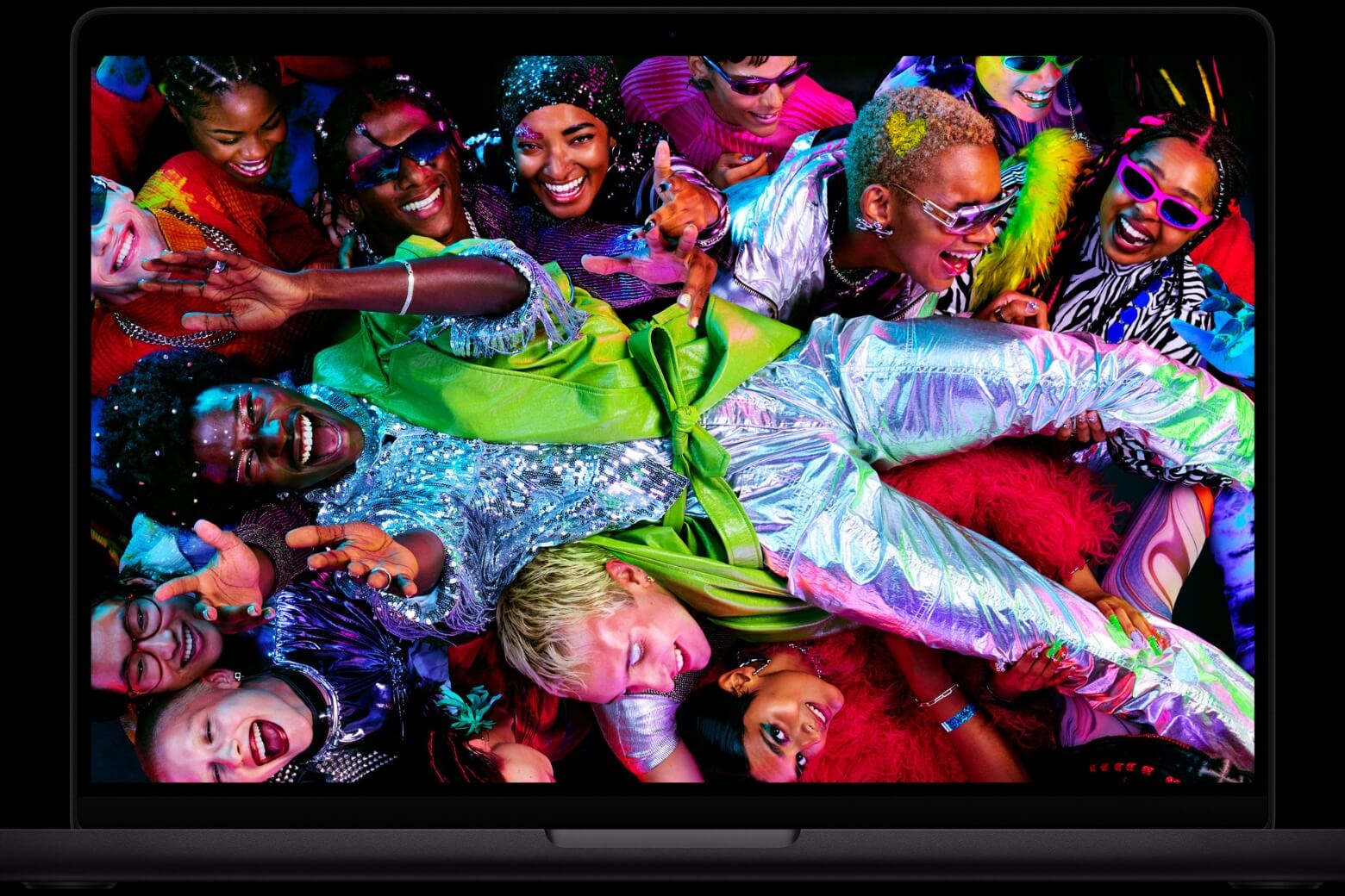 MacBook Pro 2026 14 inch M5 Pro 1TB màn hình hiển thị rõ nét