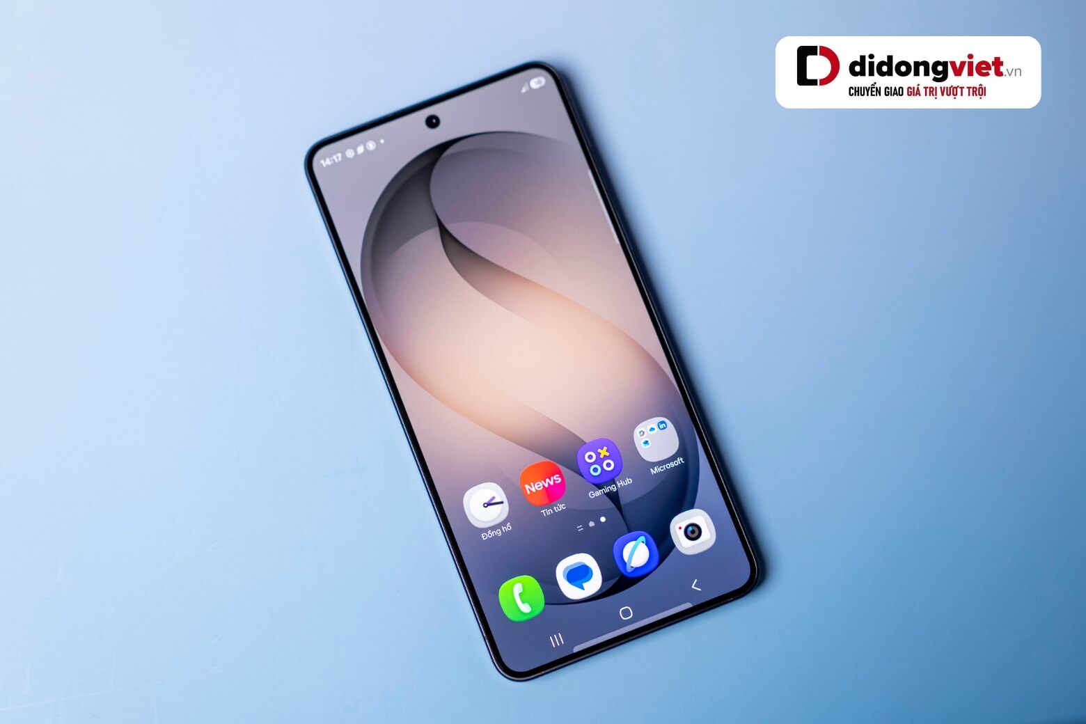 Màn hình AMOLED sắc nét với tần số quét 120 Hz