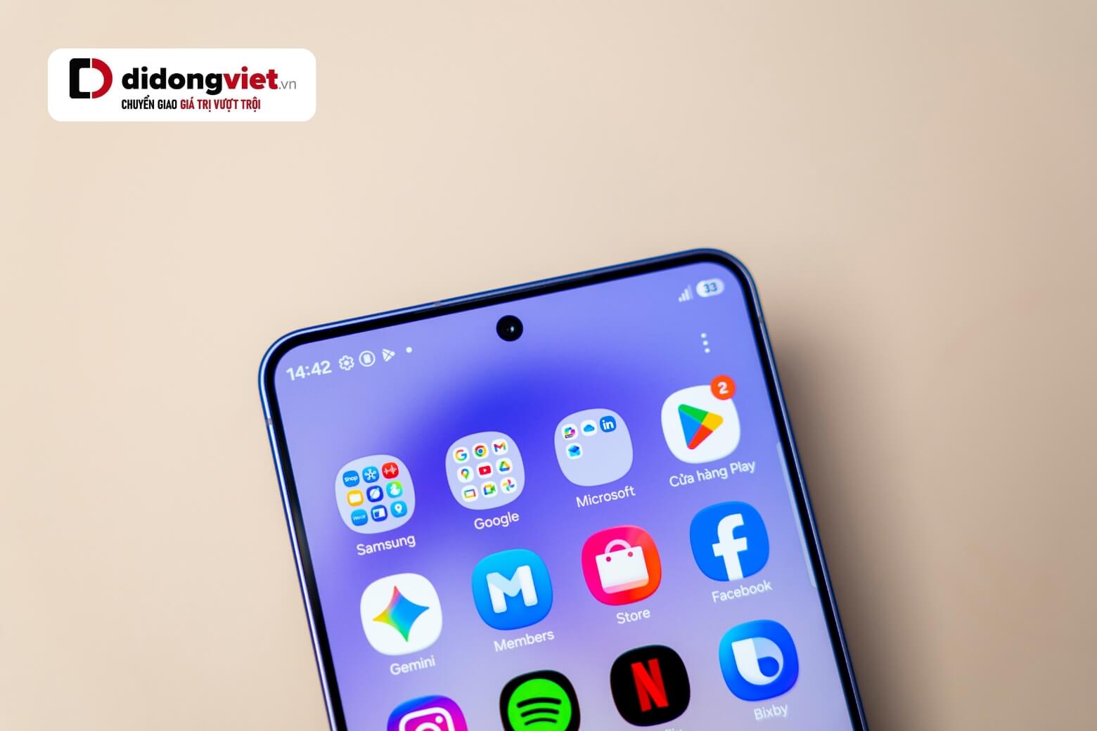 Galaxy S26+ lý tưởng cho người dùng cần màn hình lớn, pin bền cả ngày và quay phim chụp ảnh chuyên nghiệp.