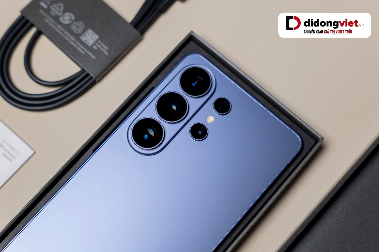 Samsung Galaxy S26 Ultra 512GB sở hữu hệ thống camera 200MP F1.4 với zoom quang học đa tầng (2x, 5x, 10x), camera siêu rộng 50MP Samsung Galaxy S26 Ultra 512GB sở hữu hệ thống camera 200MP F1.4 với zoom quang học đa tầng (2x, 5x, 10x), camera siêu rộng 50MP