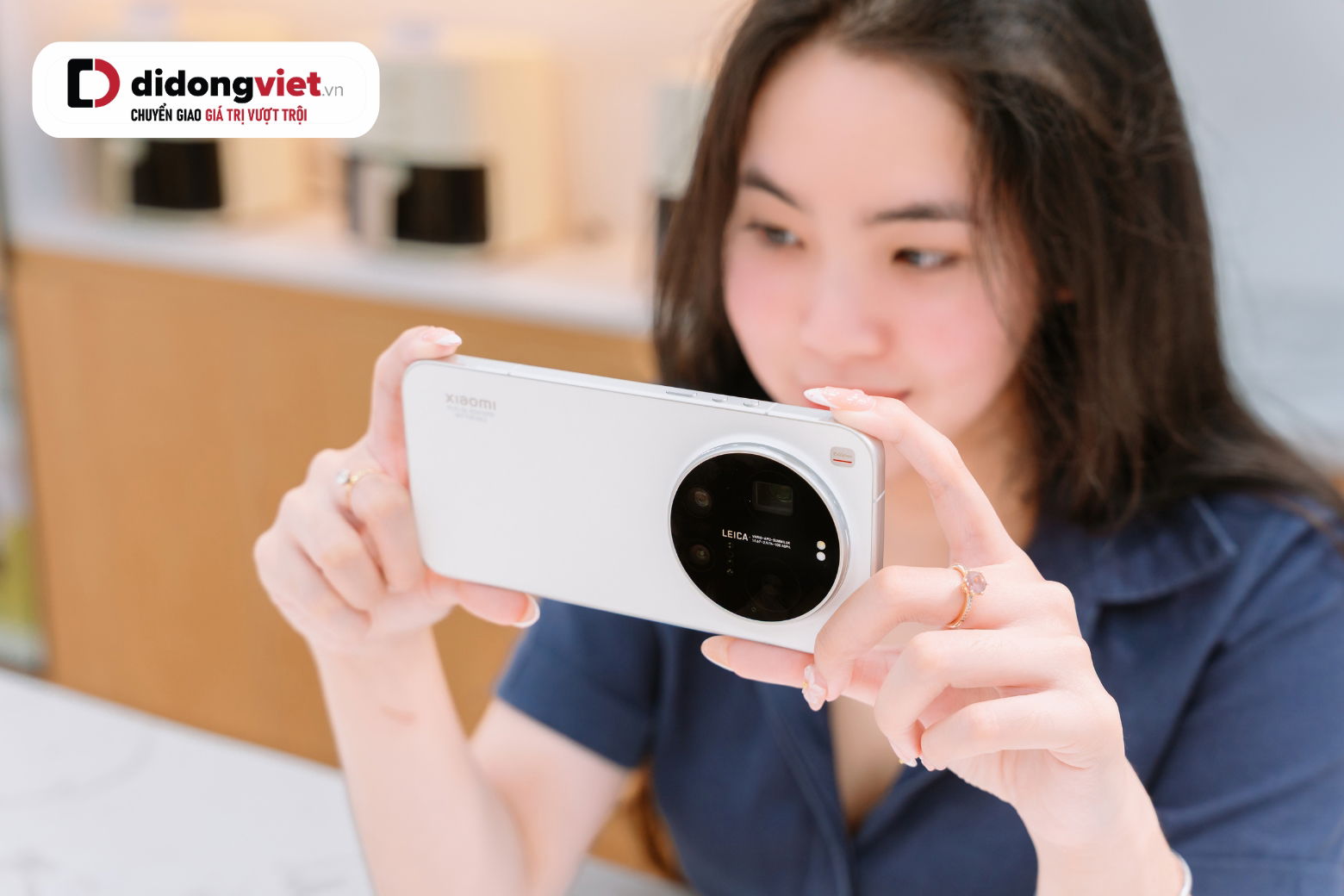 Xiaomi 17 Ultra Leica Edition — flagship siêu mỏng với Snapdragon 8 Elite Gen 5 và hệ thống camera Leica.