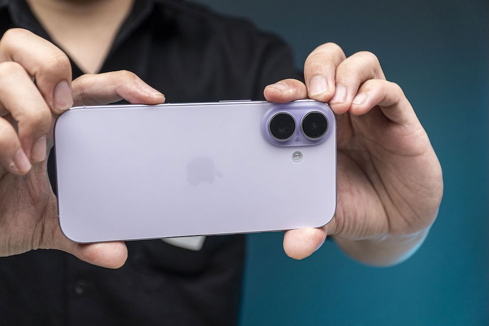 iPhone 17 256GB camera 48MP