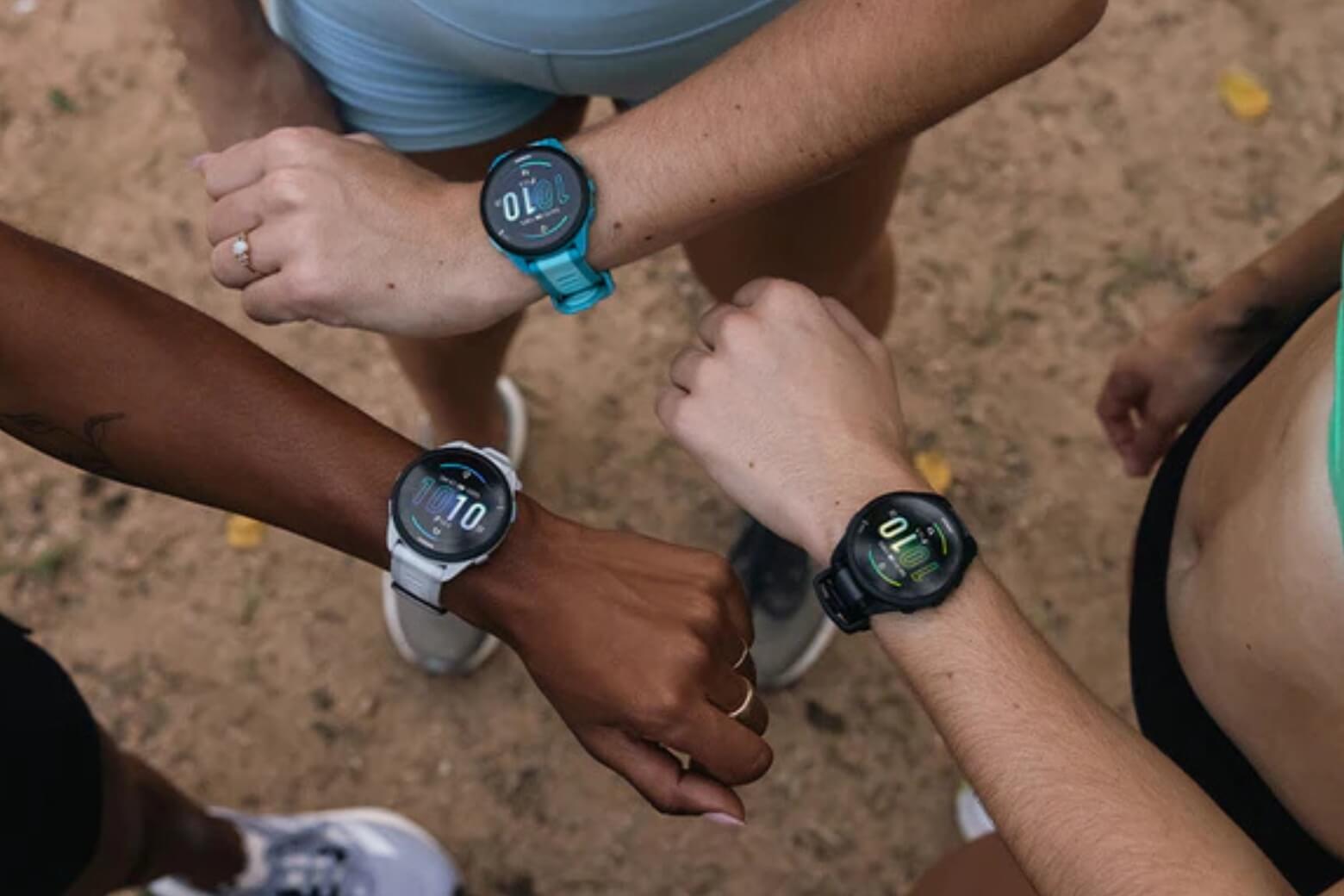 Garmin Forerunner 165 cảm giác đeo trên tay nhẹ nhàng