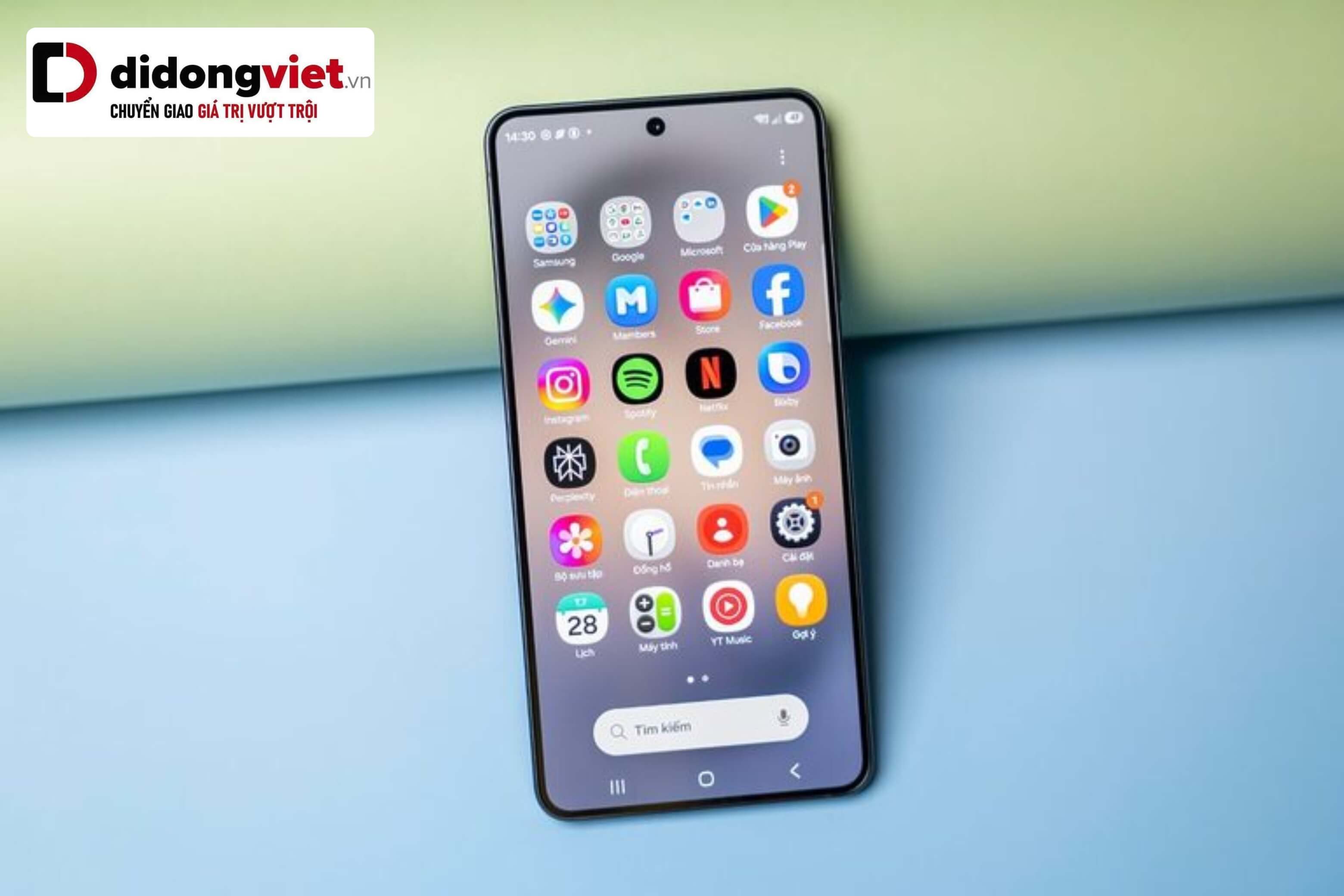 Thu cũ đổi mới trợ giá đến 4,5 triệu đồng giúp nâng cấp Galaxy S26 dễ dàng và tiết kiệm hơn. Thu cũ đổi mới trợ giá đến 4,5 triệu đồng giúp nâng cấp Galaxy S26 dễ dàng và tiết kiệm hơn.