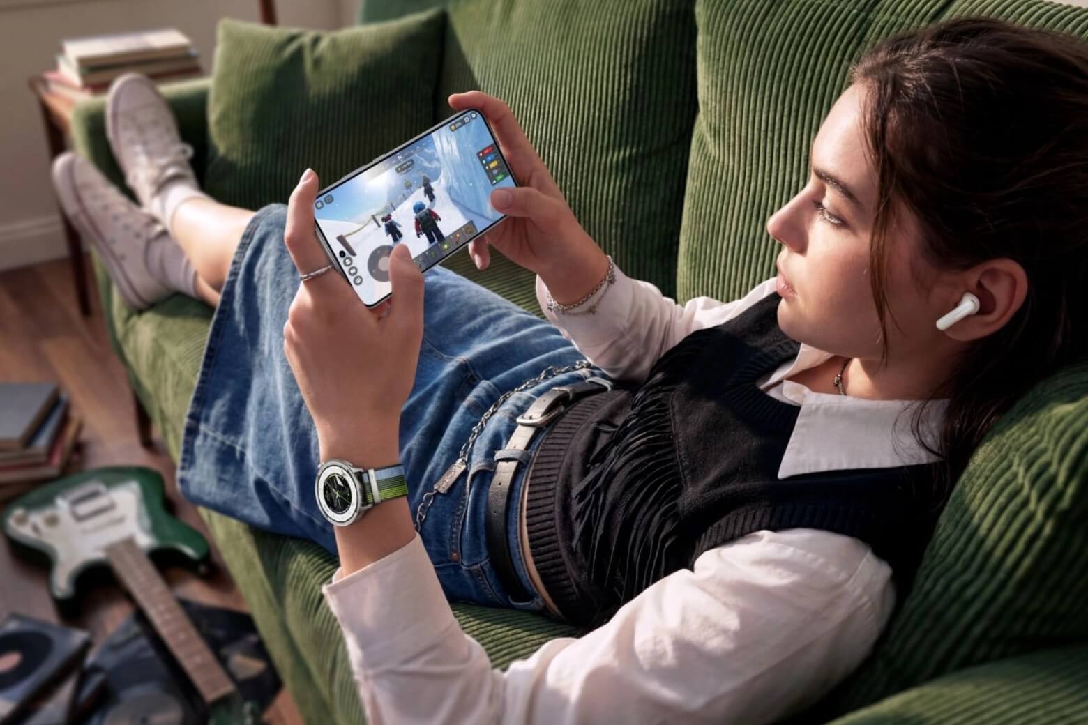 OPPO Reno16 F 5G cổng Type-C hỗ trợ tai nghe kỹ thuật số