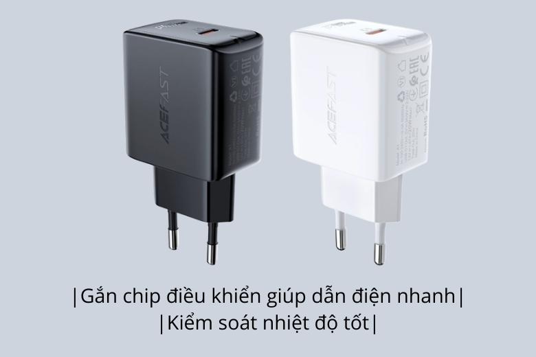 Bộ vi mạch bên trong hoàn thiện bằng lõi cao cấp, gắn thêm chip điều khiển thông minh giúp dẫn điện nhanh, không xảy ra tình trạng ngắn mạch hay đoản mạch và kiểm soát nhiệt độ