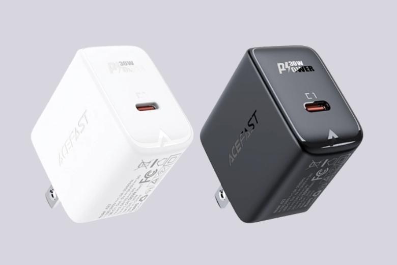 củ sạc được tích hợp công nghệ sạc tiên tiến trên thế giới như Power Delivery, Quick Charge 3.0/2.0