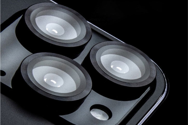 Kính cường lực camera iPhone 13/13 mini Zeelot Pishield - Giải pháp bảo vệ tối ưu cho ống kính camera