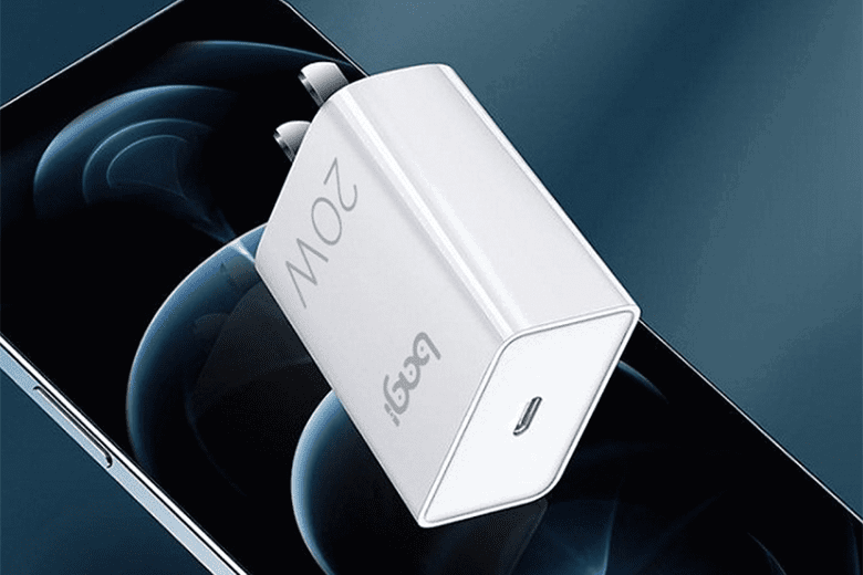 Củ sạc nhanh Bagi Type-C CE-PD20 - Sạc nhanh tiên tiến không gây hại pin