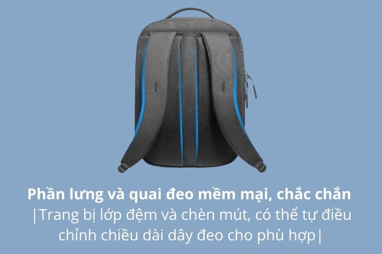 Khe để laptop được gia cố thêm một lớp đệm cao su chống va đập, phân tán lực rất tốt giúp bảo vệ thiết bị toàn diện hơn