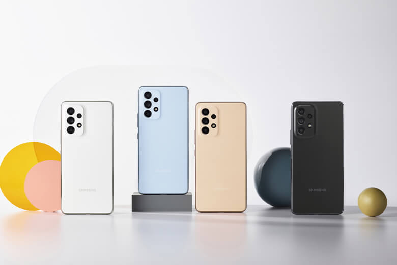 Màn hình sở hữu công nghệ tấm nền Super AMOLED với kích thước 6.5 inch vô cực cùng thiết kế Infinity-U