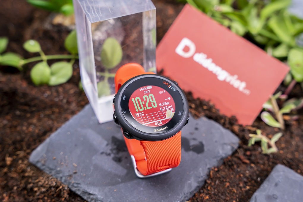 Đồng hồ thông minh Garmin Forerunner 45