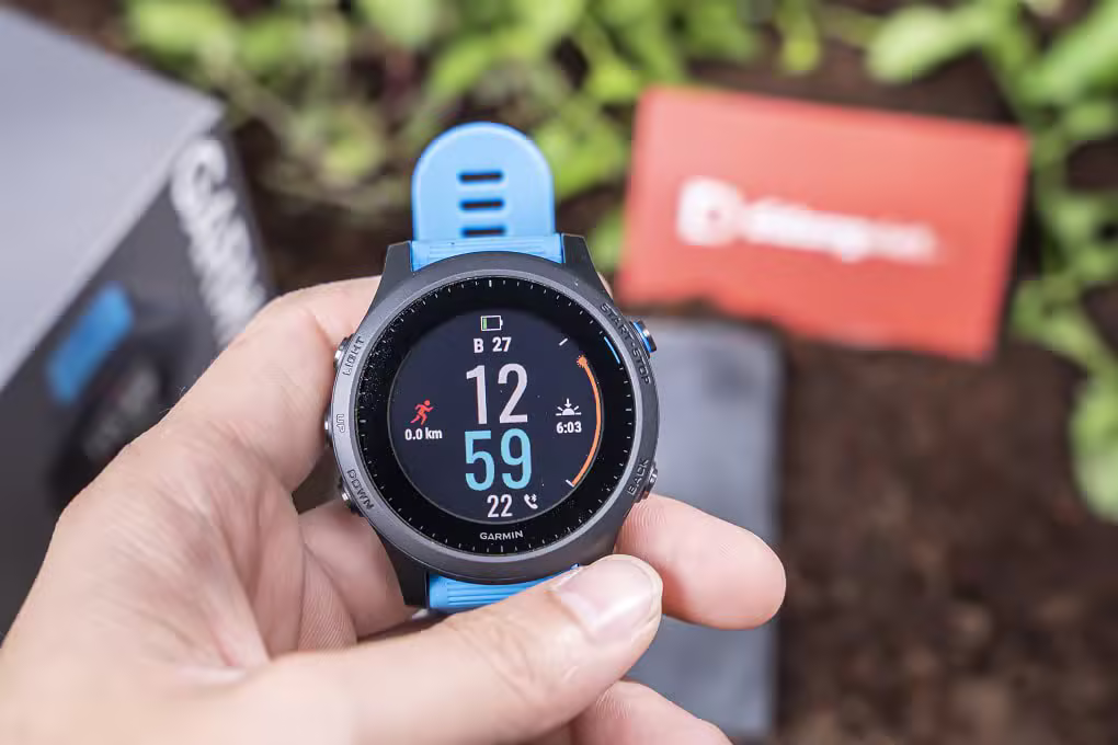 Đồng hồ thông minh Garmin Forerunner 945 - ảnh 4