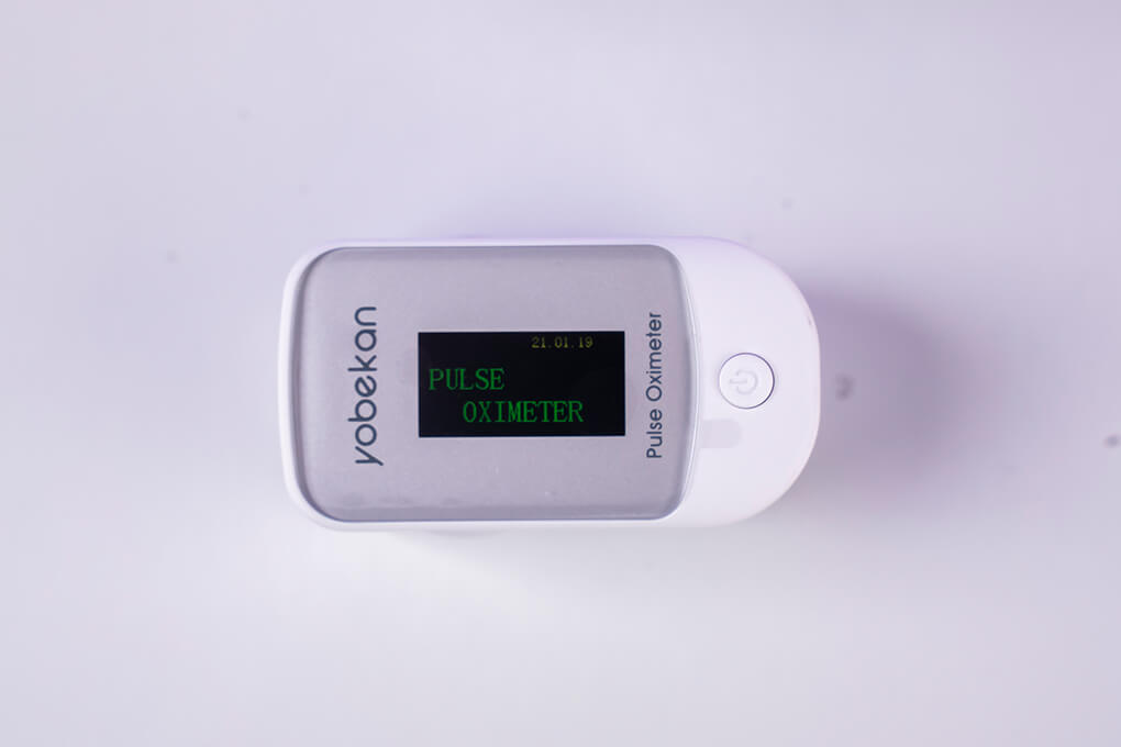 Máy đo nồng độ Oxy SpO2 Yobekan Pulse Oximeter YBK303-Màu trắng