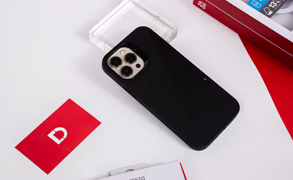 Ốp lưng iPhone 13 Pro Max - Gear4 PH Brooklyn Snap - Black - 702008229 - ảnh 3
