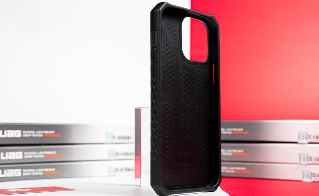Ốp lưng iPhone 13 Pro Max UAG Monarch