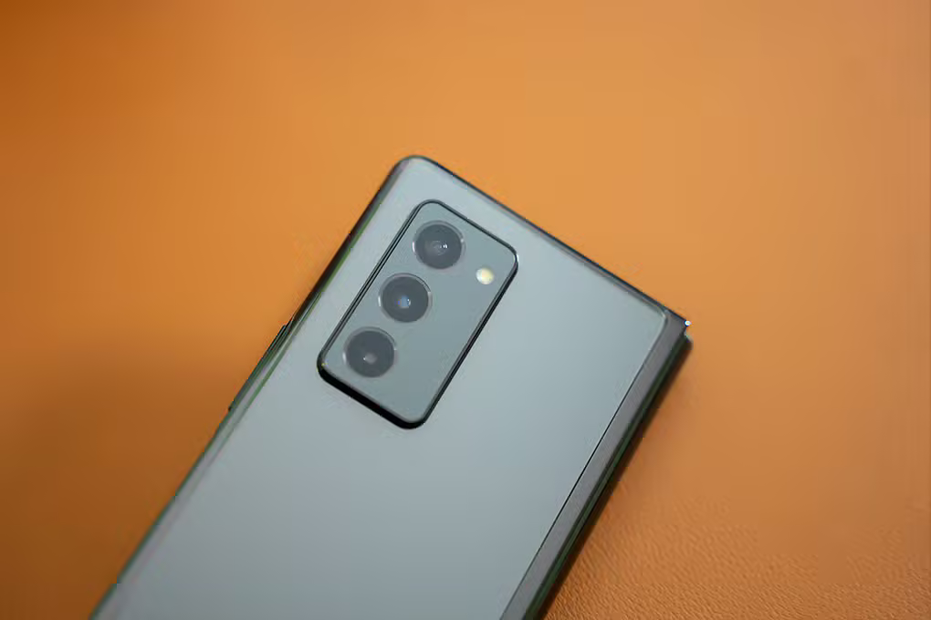 Samsung Galaxy Z Fold2 5G 256GB Chính Hãng - ảnh 3
