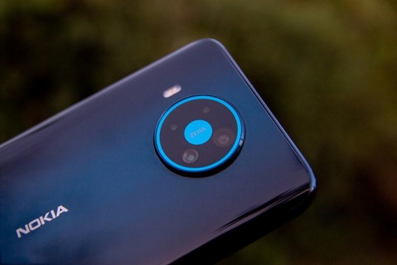 4.4. Camera tuyệt vời với ống kính ZEISS