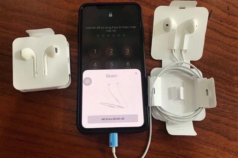 Tai nghe iPhone XS Zin - Thiết kế nhỏ gọn, âm thanh chất lượng