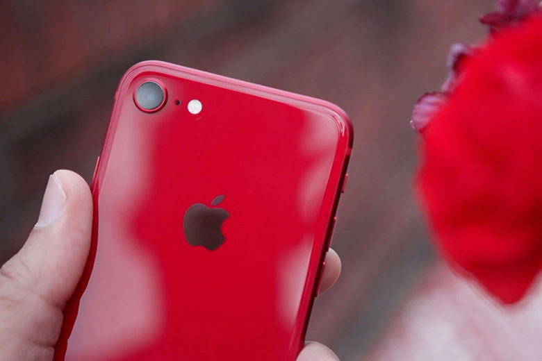 Hiệu năng mạnh mẽ với vi xử lý Apple A15 Bionic