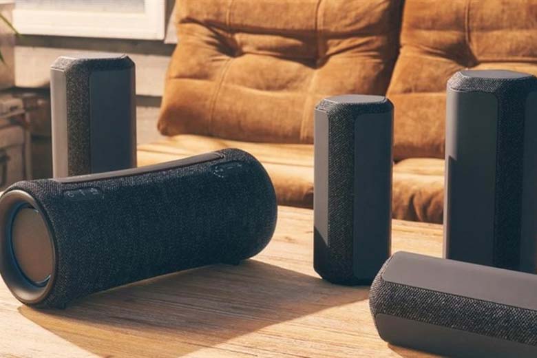 Kết nối 100 loa với nhau thông qua Party Connect