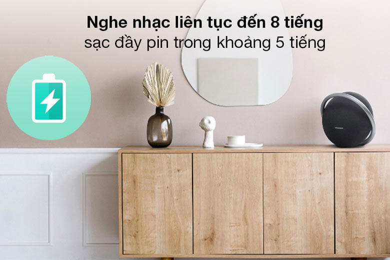 Pin cho 8 giờ nghe nhạc liên tục, 5 giờ để sạc đầy pin