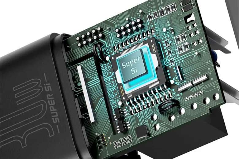 Hỗ trợ sạc nhanh cho c&ocirc;ng suất cực lớn