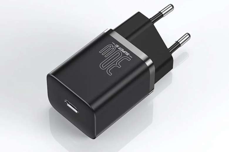 Trang bị cổng Type-C tương th&iacute;ch với đa dạng thiết bị