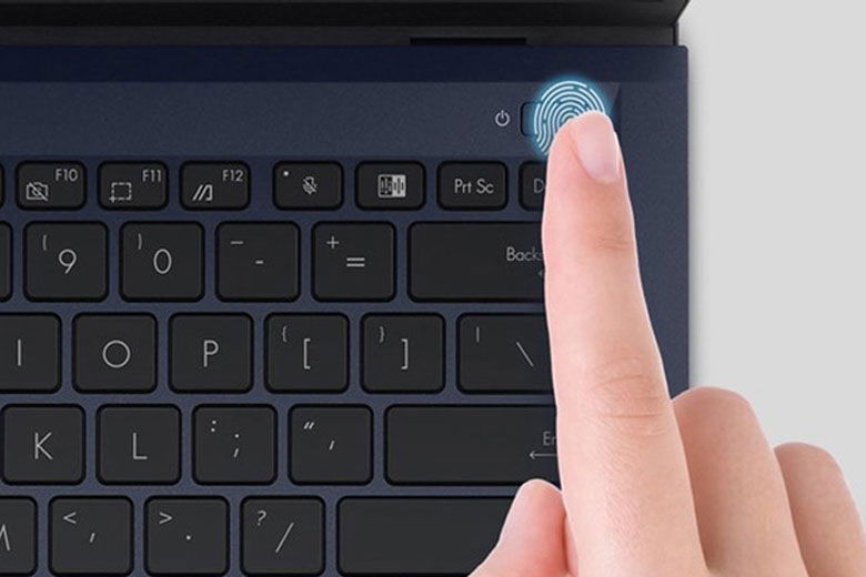 Bàn phím hiện đại, tích hợp cụm phím số trên touchpad