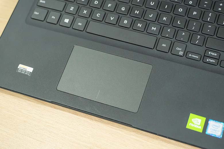 Bàn phím Dell Latitude 3400 i7-8565U