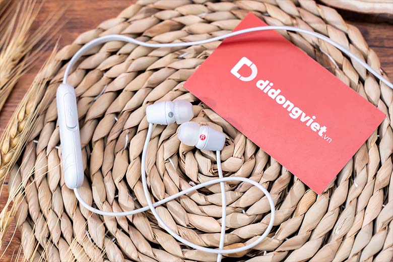 Tính năng trên Sony WI-C200