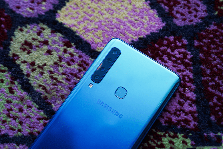 Trang bị 4 camera Samsung Galaxy A9 (2018)