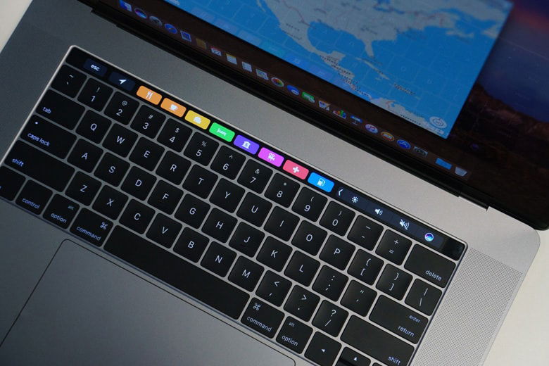 ban-phim-macbook-pro-13inch-256gb-2018-didongviet