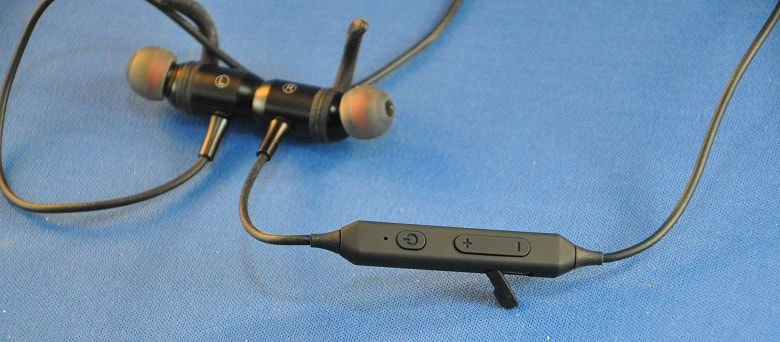 phim-bam-tai-nghe-bluetooth-sport-tronsmart-encore-s1-didongviet
