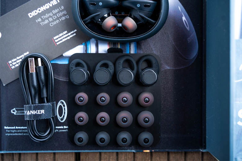 Được tích hợp công nghệ xử lý tiếng ồn cVC