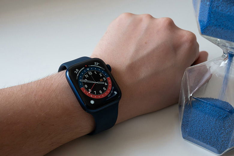 Apple Watch Series 6 40mm (4G) viền nhôm xanh - Dây cao su chính hãng (Full VAT) Hình ảnh