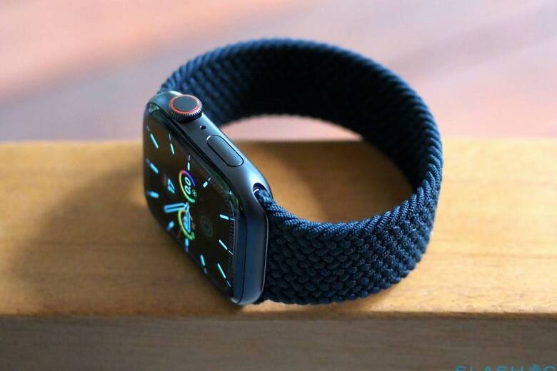 Apple Watch SE 44mm Apple Watch SE 44mm