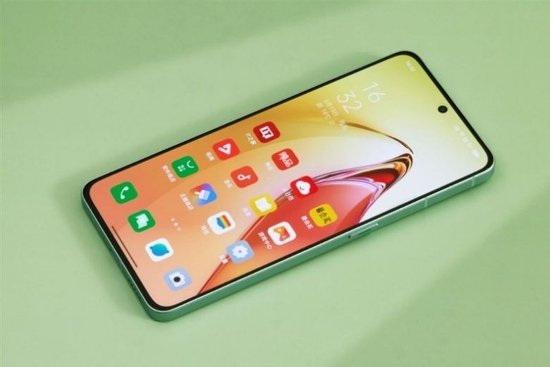 OPPO Reno8