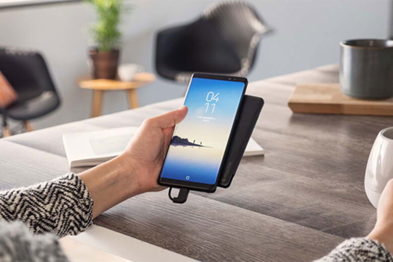 Tính năng trên sạc dự phòng Mophie 4060 mAh