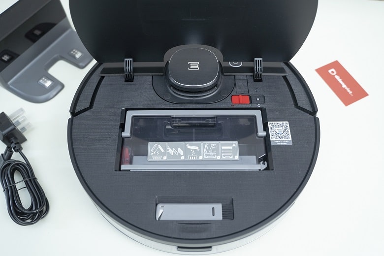 Robot hút bụi lau nhà Ecovacs Deebot Ozmo 950 có cảm biến thông minh