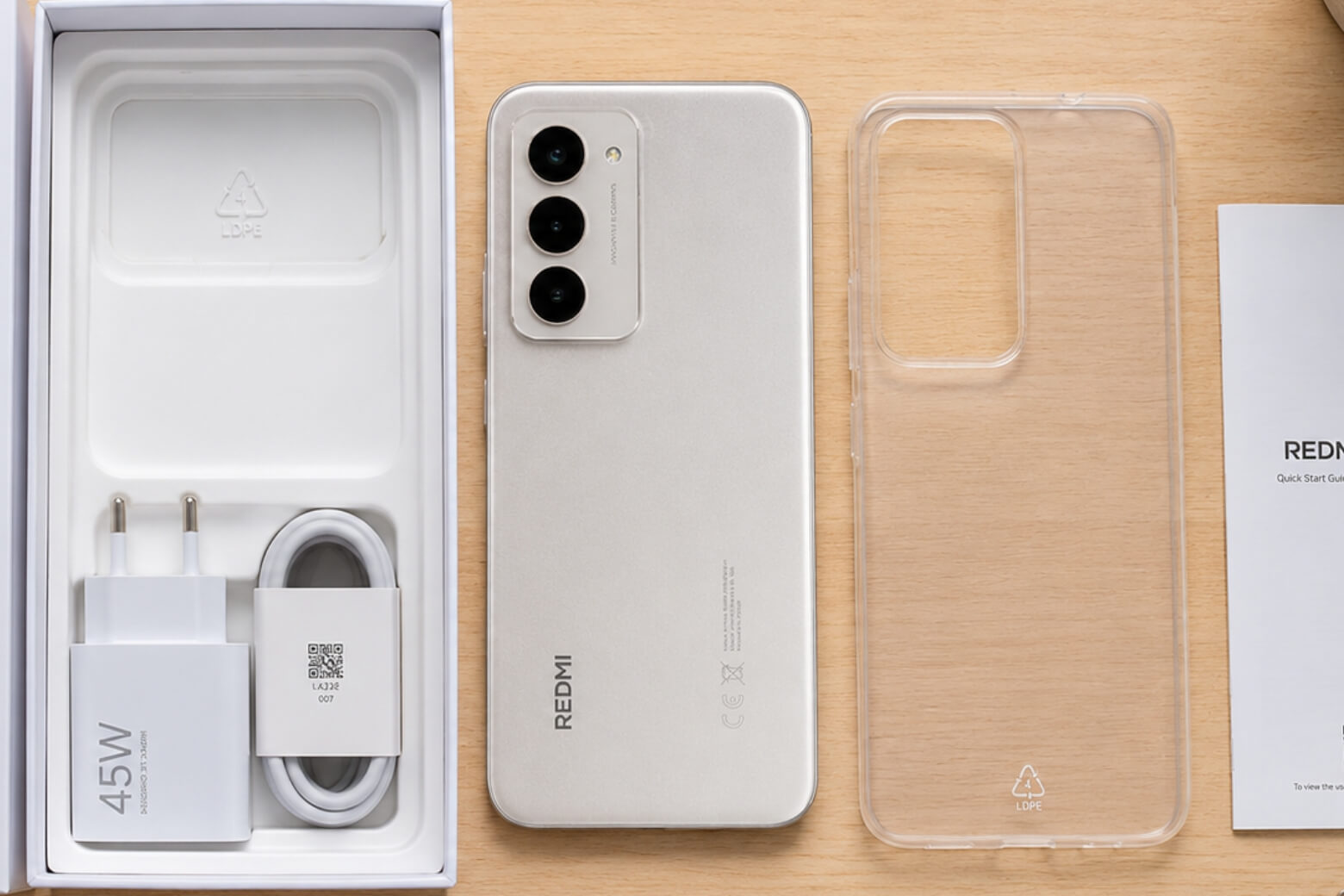 xiaomi-redmi-17-4g-quyen-loi-khi-mua-tai-didongviet.jpg